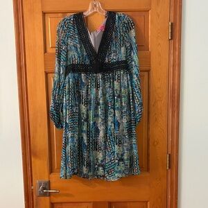 Betsey Johnson Gray and Black Patterned Dress